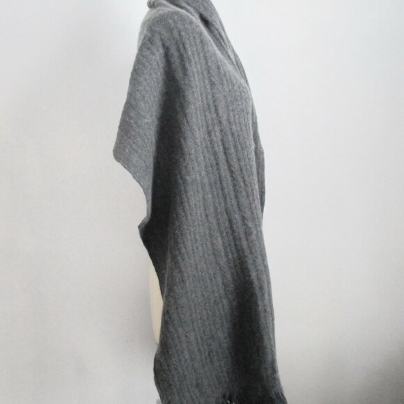 Angora Wool Blend Shawl Scarf Grey Ribbed Texture Vintage Hong Kong - Picture 5 of 7